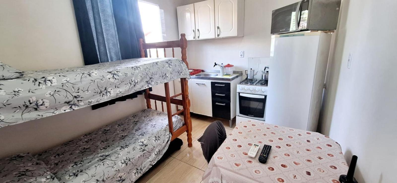 Kitnet S1 Em Torres-Rs - Na Mais Bela Praia Gaucha - Cozinha - Banheiro - Ar Condicionado - Tv E Wi-Fi - Estacionamento - Anfitria Superhost No Bnb Ngoại thất bức ảnh